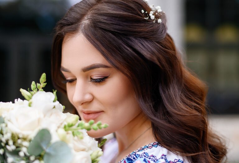 Elegant Wedding Updos for Short Hair Ideas 2025